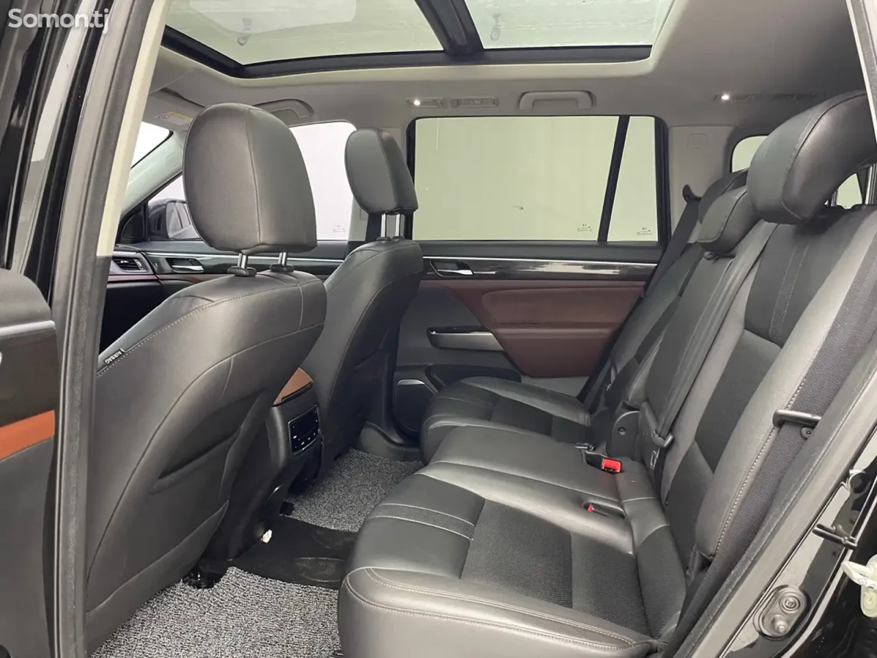 GAC Trumpchi GS8 2017 · 2.0 AT
