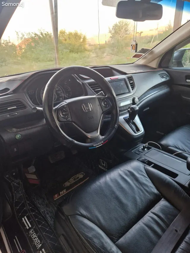Honda CR-V 2014 · 2.4 AT