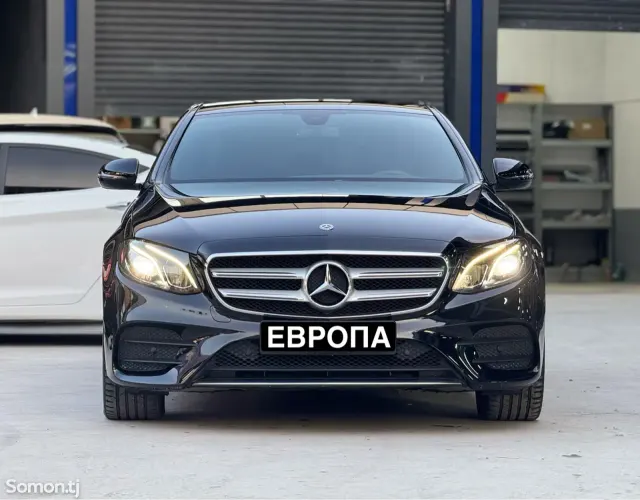 Mercedes-Benz E class 2020 · 2.2 AT
