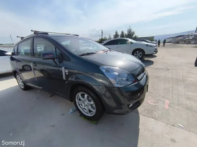 Toyota Corolla Verso 2006 · 1.8 MT