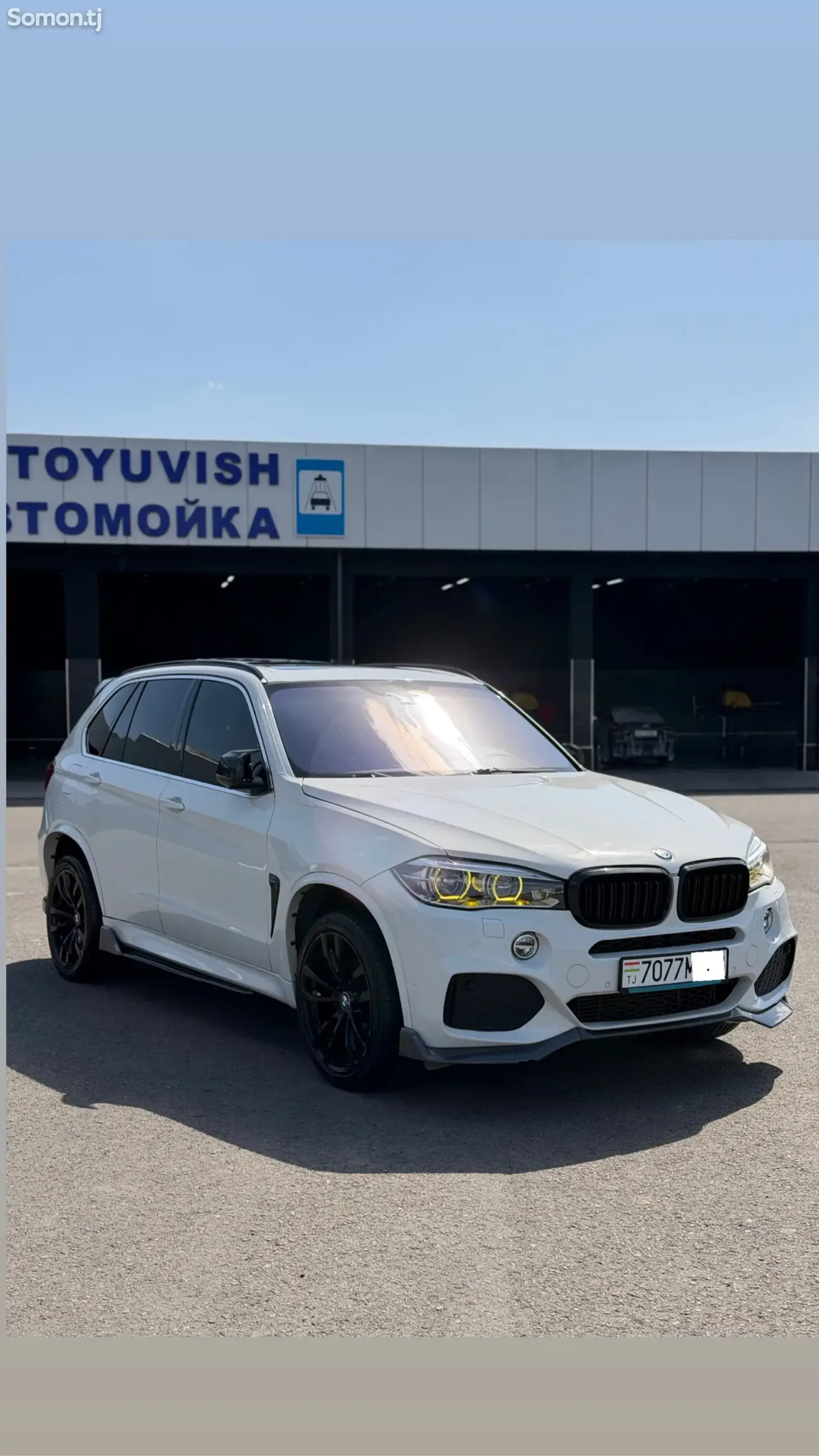 BMW X5 M 2015 · 3.0 AT