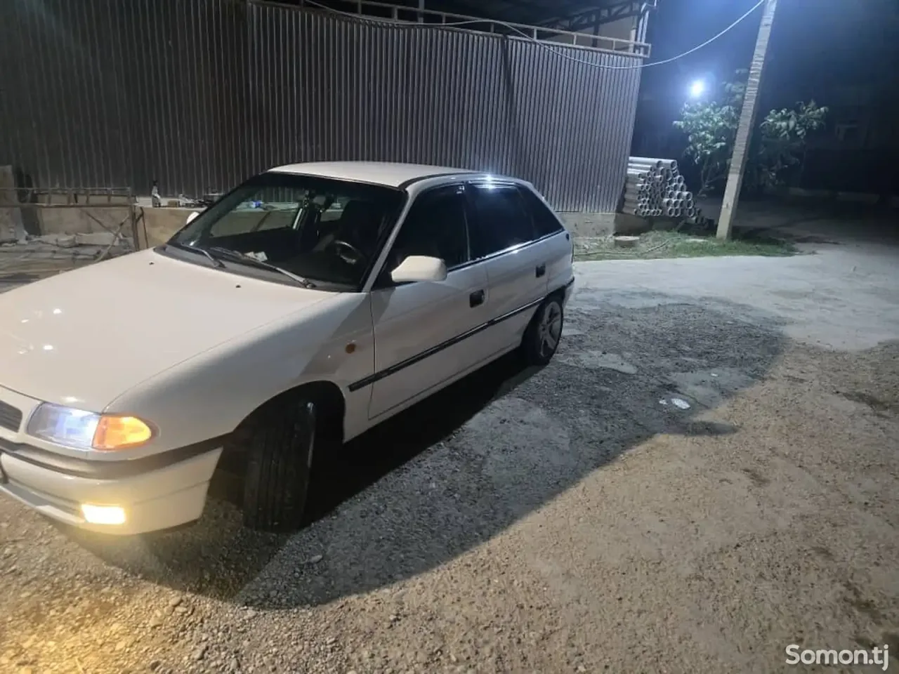 Opel Astra F 1997 · 1.6 MT