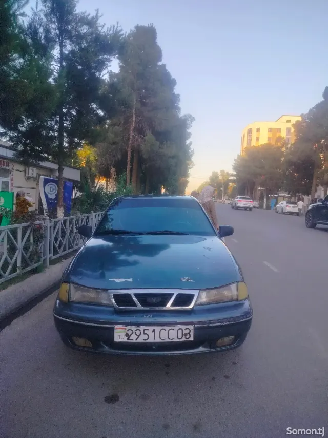 Daewoo Nexia 1996 · 1.6 MT