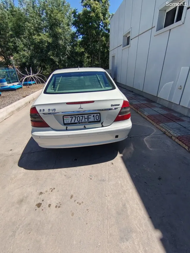 Mercedes-Benz E class 2007 · 3.5 AT