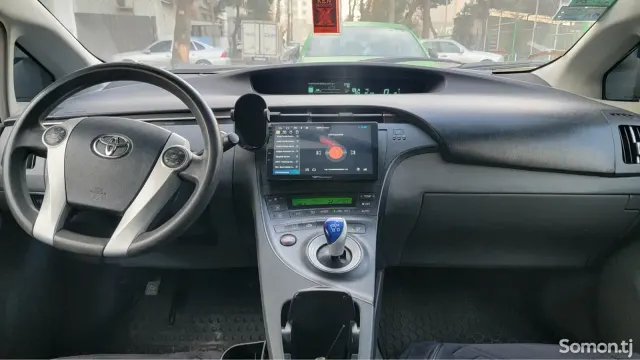 Toyota Prius 2009 · 1.8 CVT
