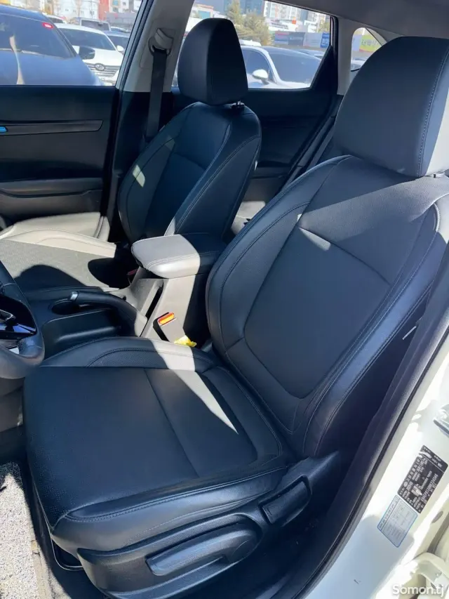Kia Seltos 2021 · 1.6 AT