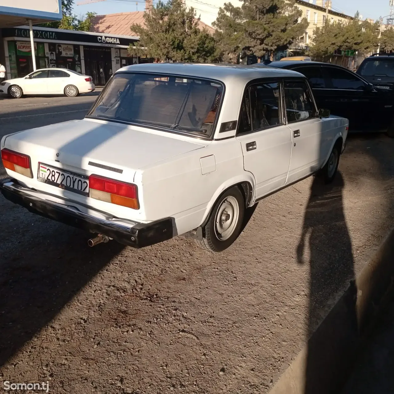 Lada (ВАЗ) 2107 2002 · 0.6 MT