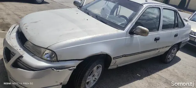 Daewoo Nexia 1996 · 1.6 MT