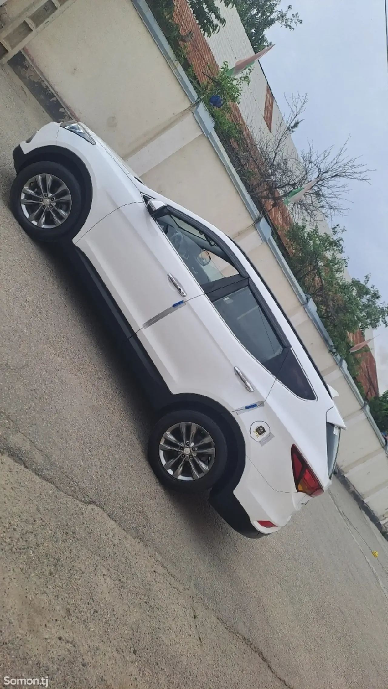 Hyundai Santa Fe 2016 · 2.0 AT