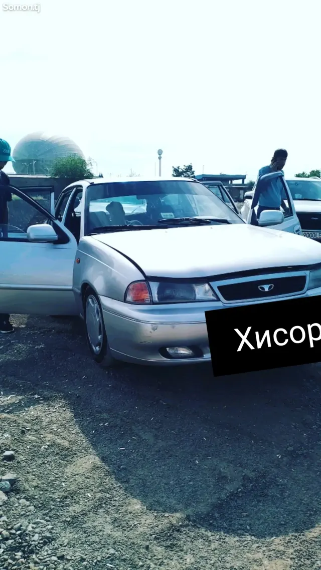 Daewoo Nexia 2002 · MT