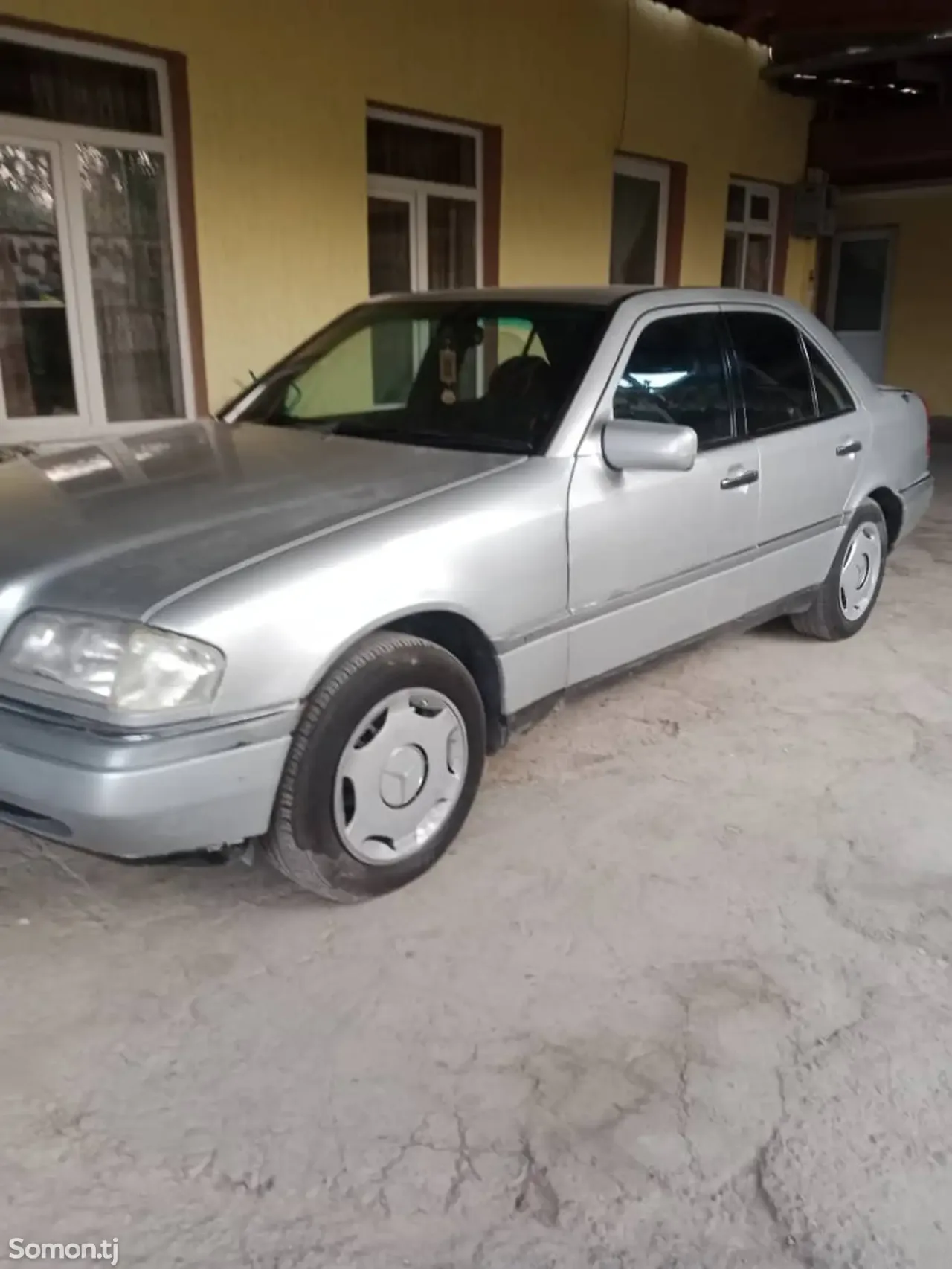 Mercedes-Benz C class 1995 · 1.8 AT
