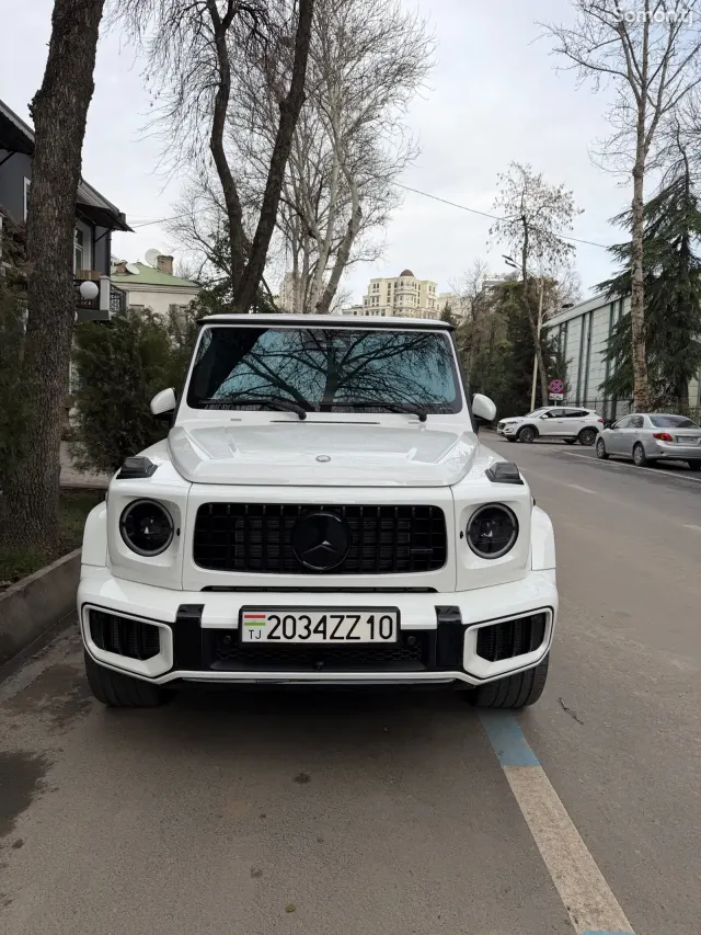 Mercedes-Benz G class 2025 · 4.0 AT