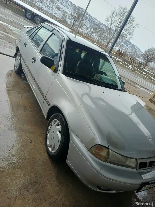 Daewoo Nexia 1996 · 1.6 MT