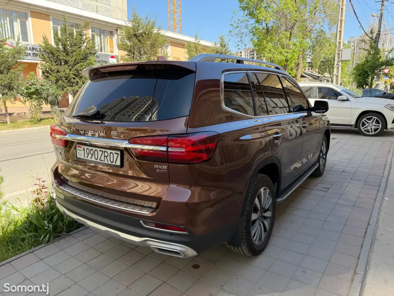 Roewe RX8 2018 · 2.0 AT