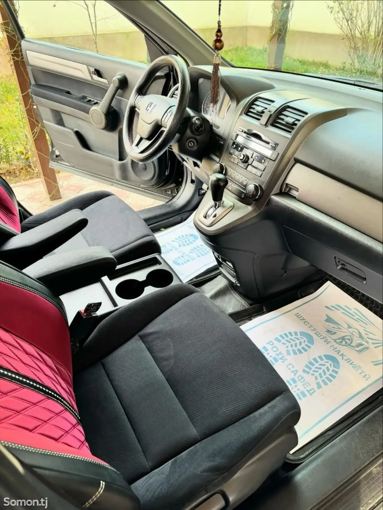 Honda CR-V 2011 · 2.4 AT