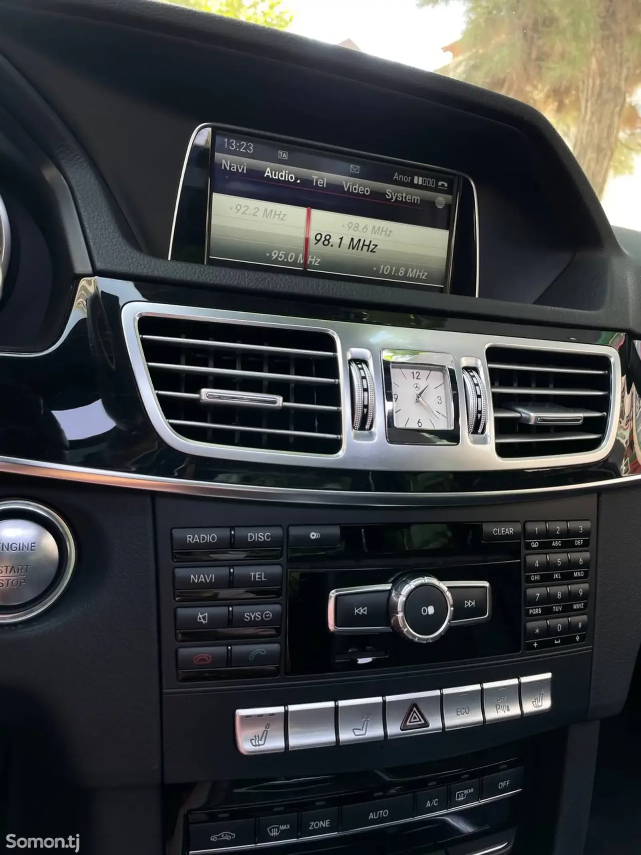 Mercedes-Benz E class 2014 · 3.5 AT
