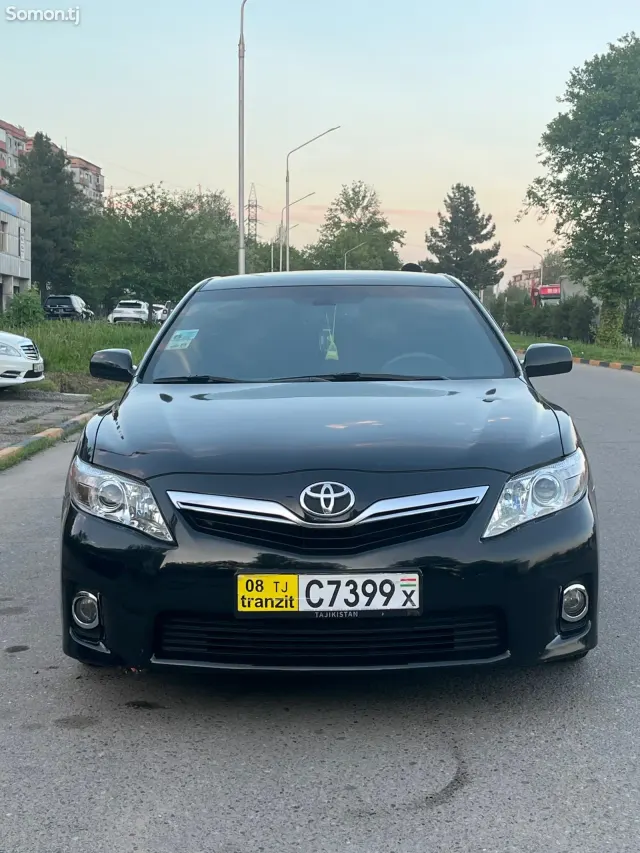 Toyota Camry 2011 · 2.5 AT