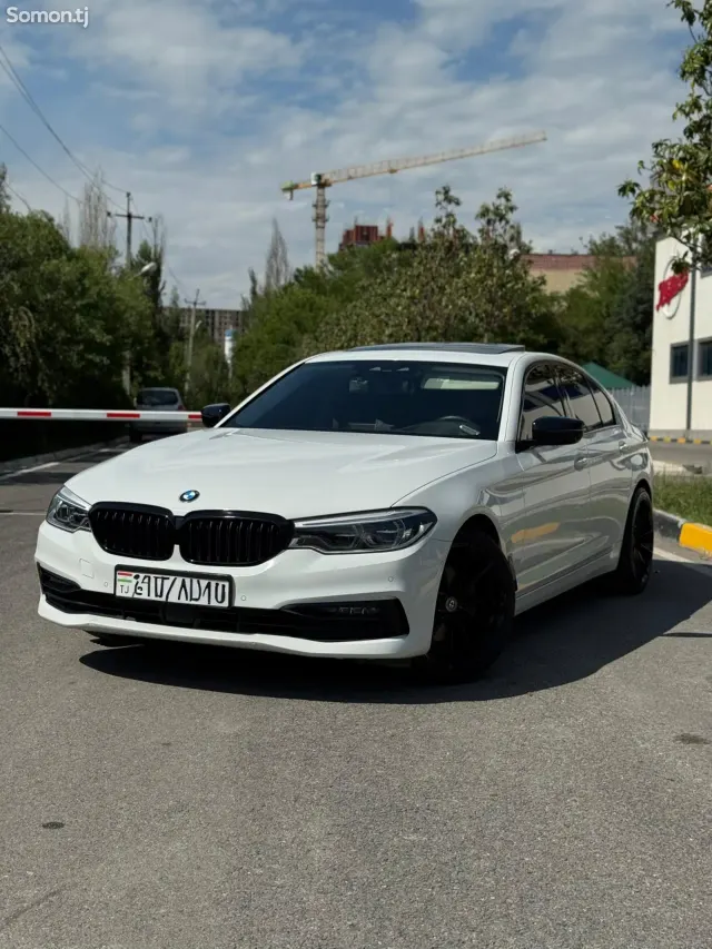 BMW 5 series 2018 · 2.0 AT