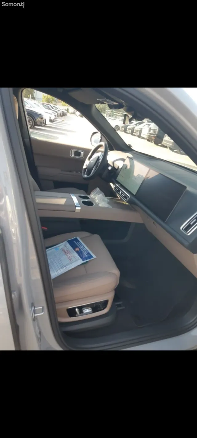 Li Auto (Lixiang) L9 2025 · 4.0 AMT