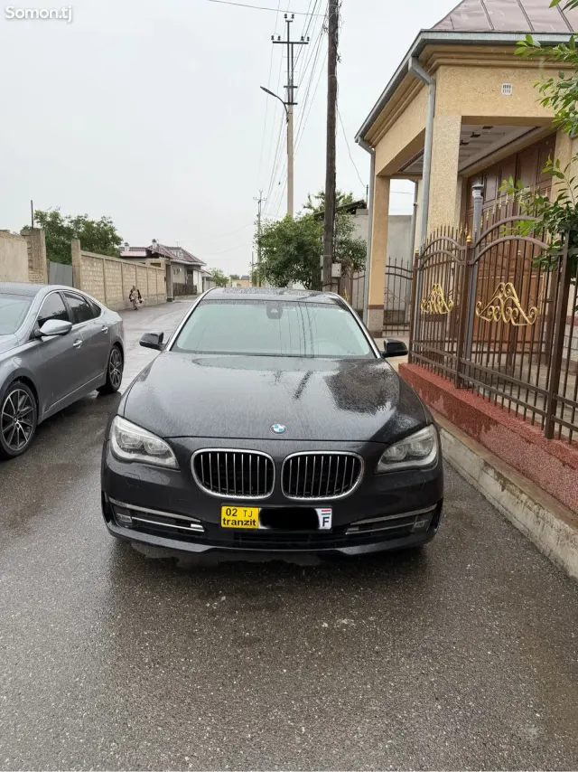 BMW 7 series 2014 · 3.0 AT