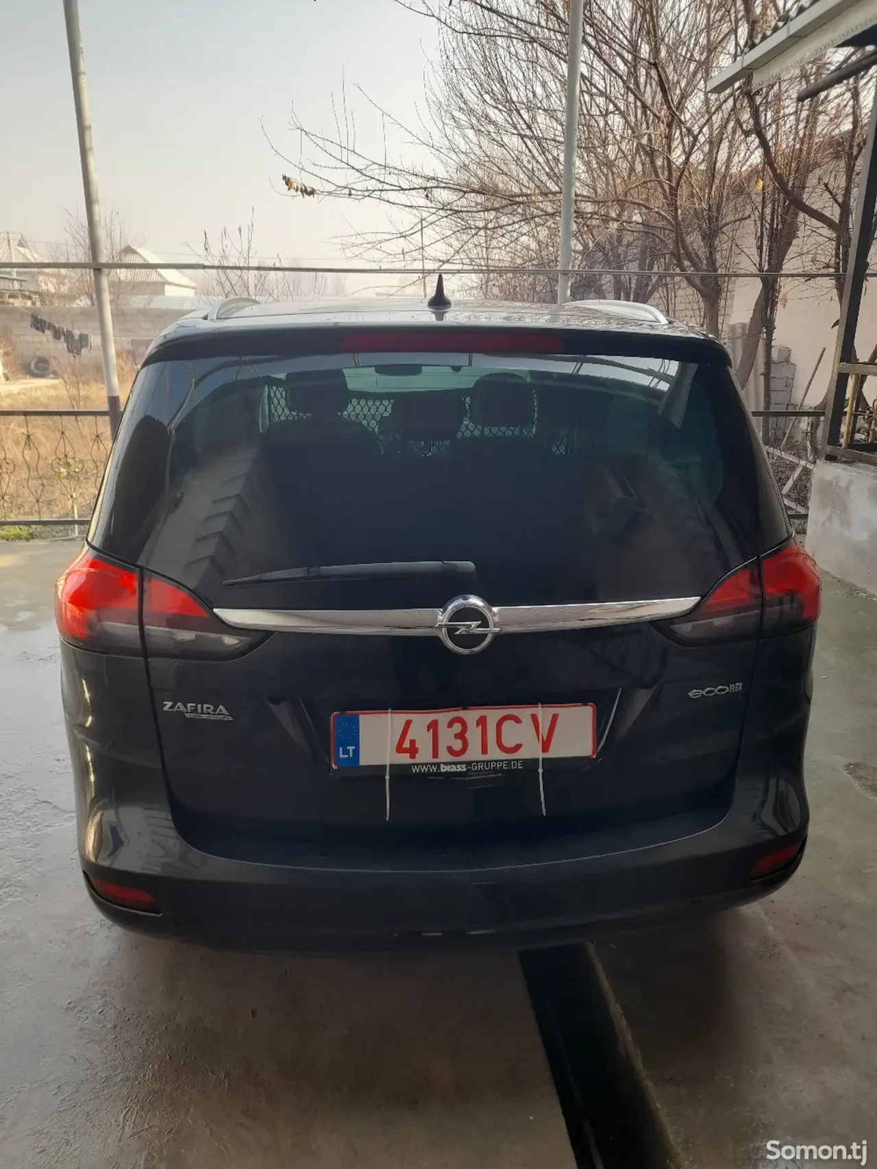 Opel Zafira 2015 · 2.0 MT