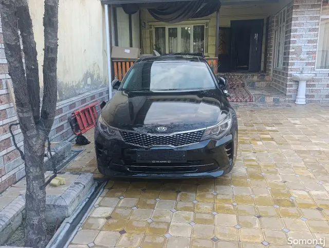 Kia K7 2017 · 2.2 AT