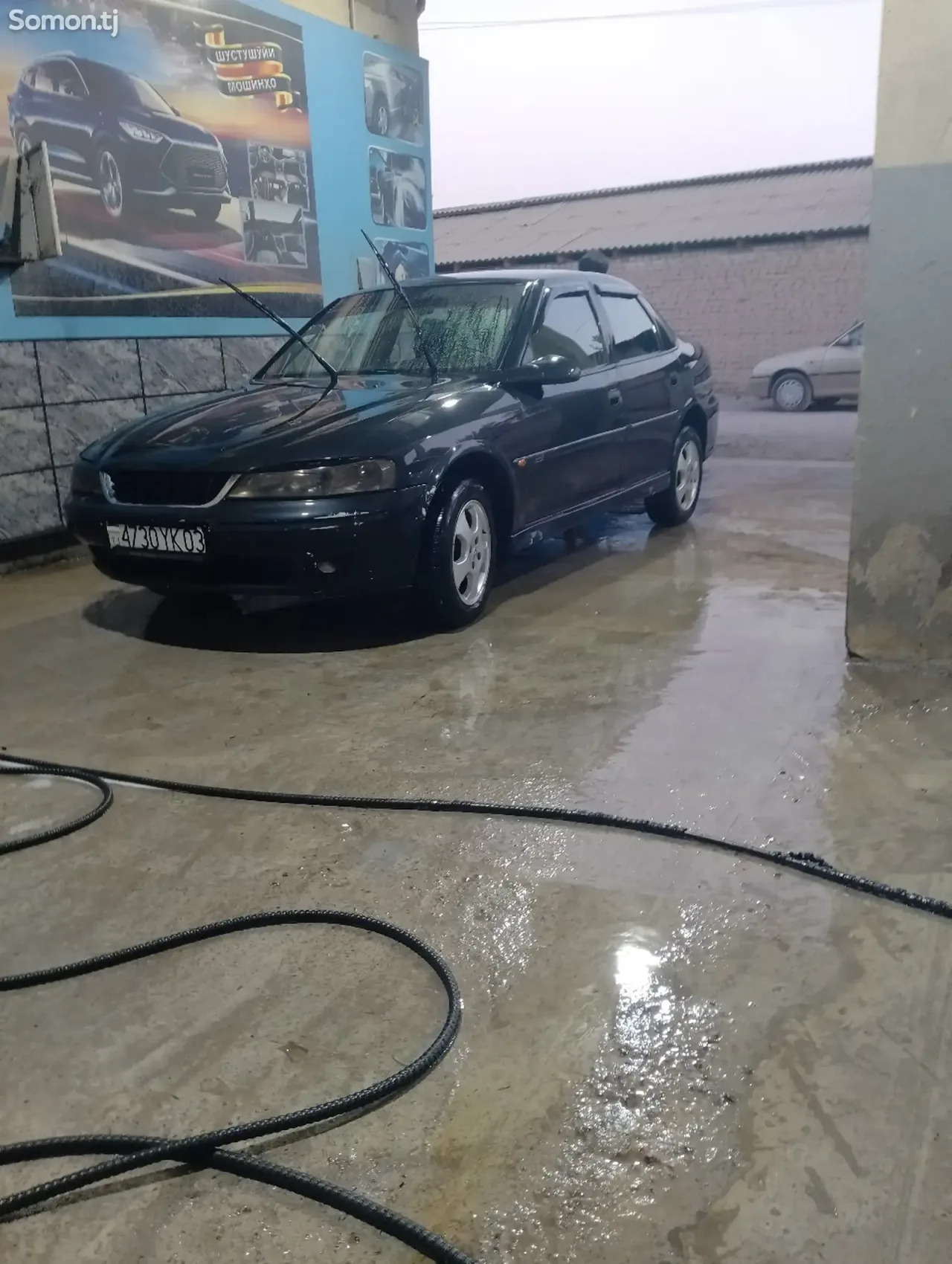 Opel Vectra B 1996 · 1.6 MT
