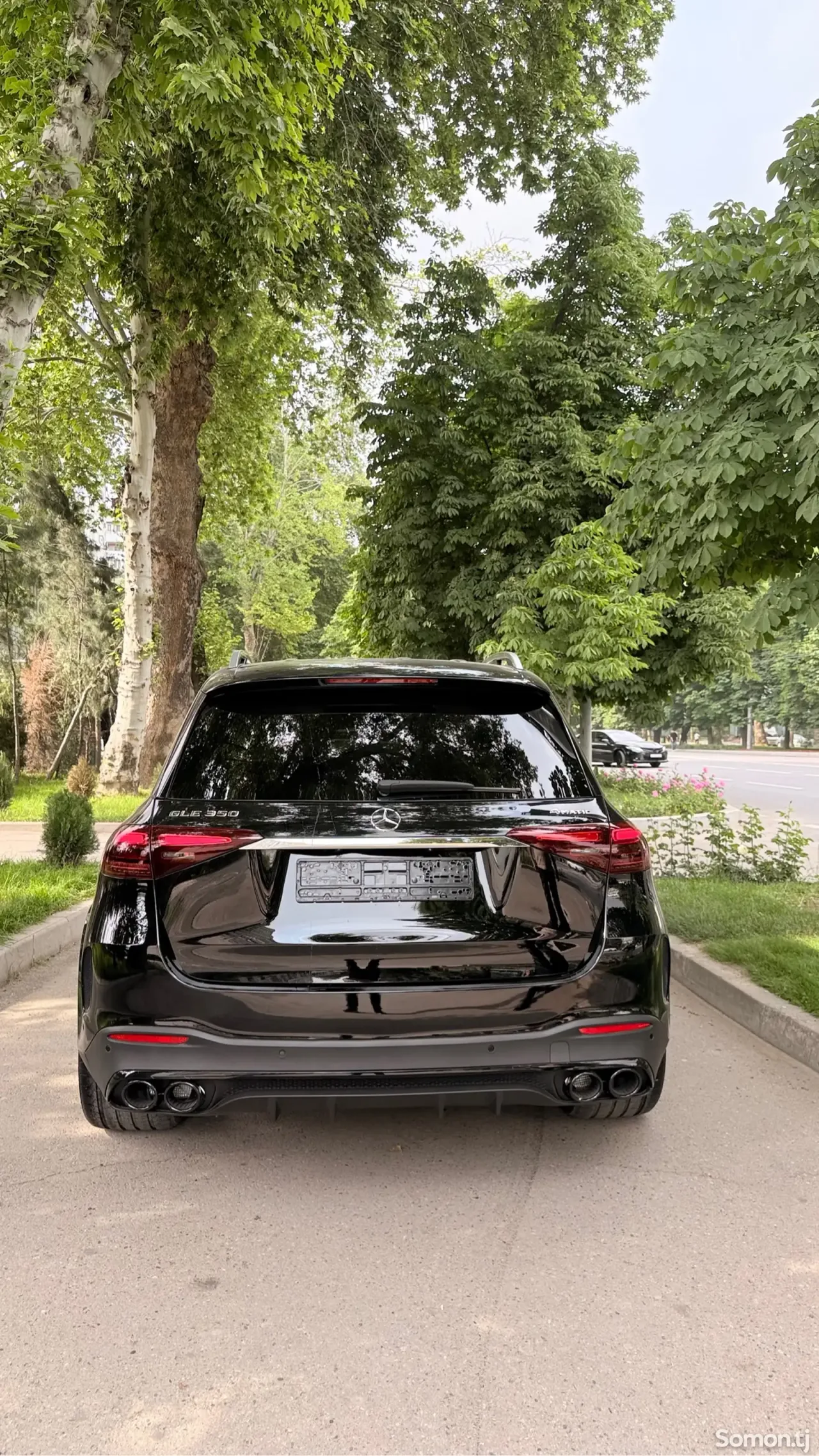 Mercedes-Benz GLE class 2024 · 3.5 AT