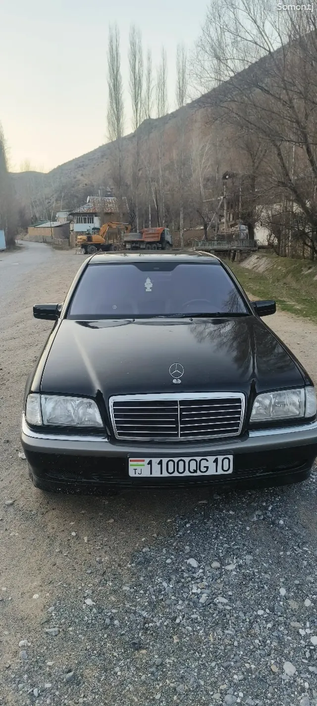 Mercedes-Benz C class 1999 · 2.8 AT