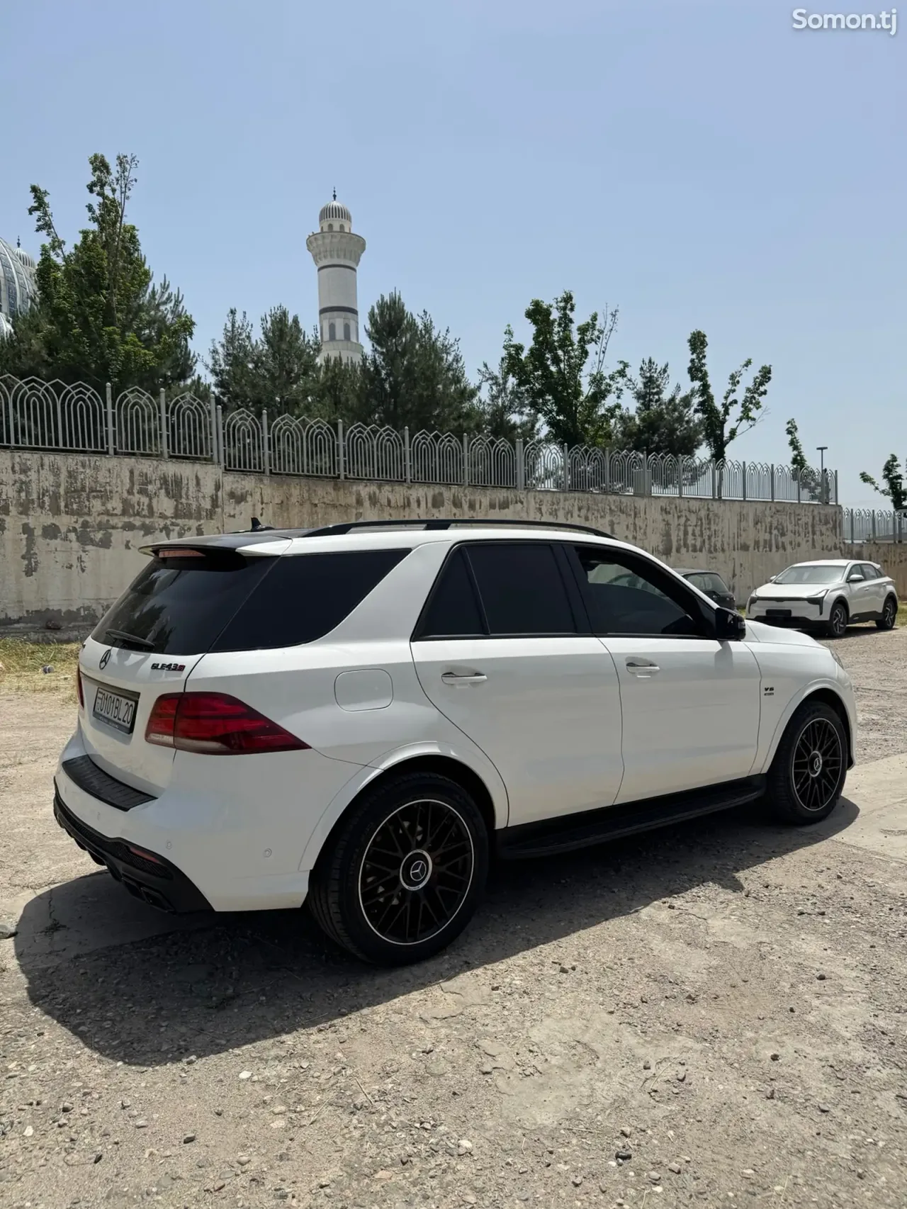 Mercedes-Benz GLE class 2017 · 3.5 AT