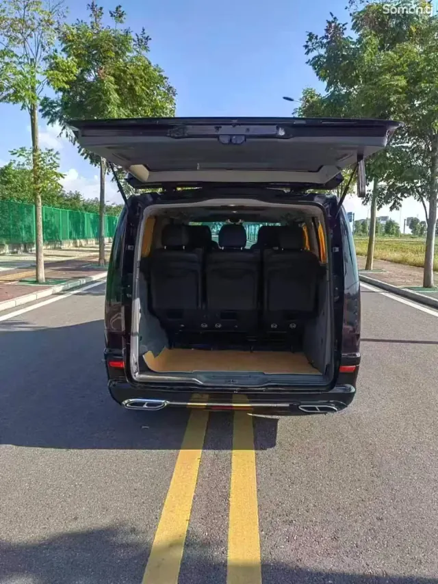 Mercedes-Benz Vario 2014 · 2.1 AT