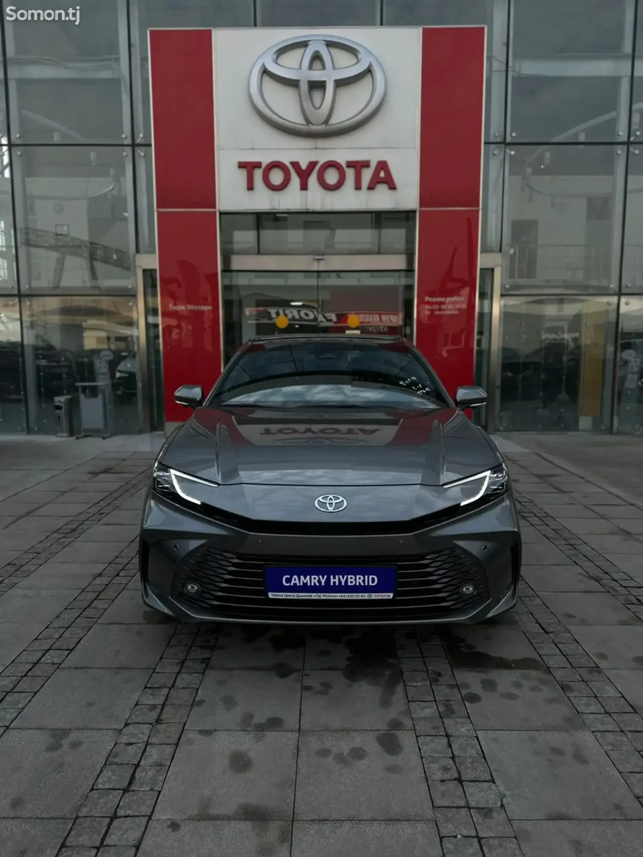 Toyota Camry 2025 · 2.5 CVT