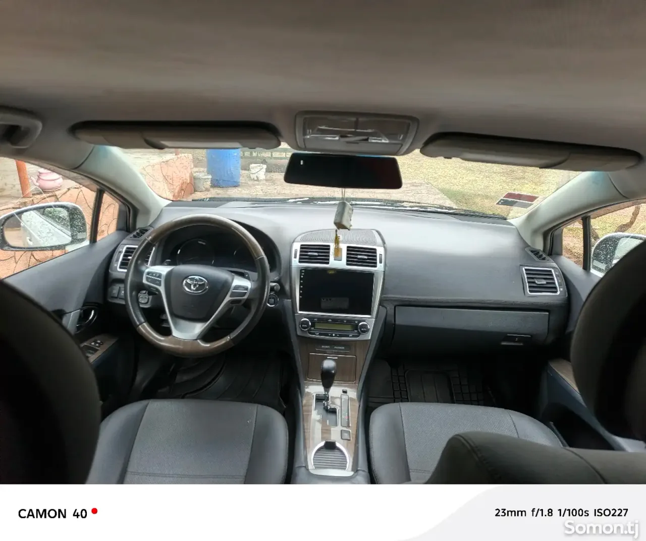 Toyota Avensis 2015 · 2.0 AT