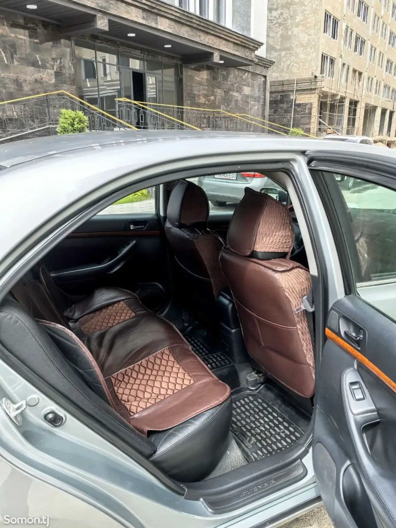 Toyota Avensis 2008 · 2.0 AT