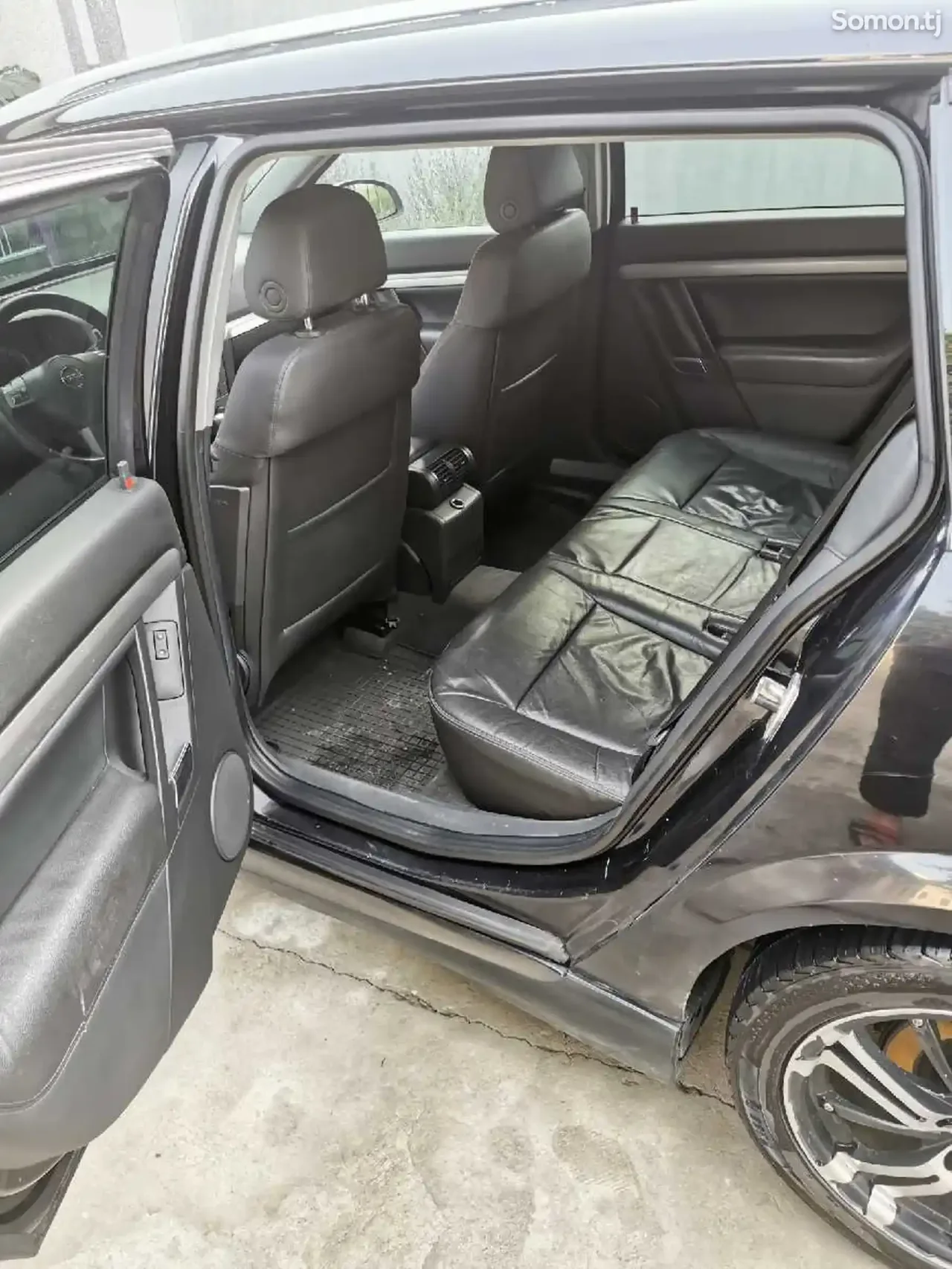 Opel Vectra C 2008 · 1.9 AT