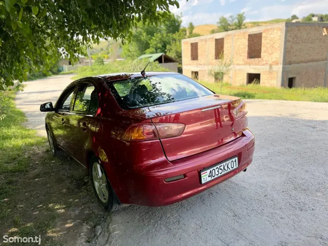 Mitsubishi Lancer 2008 · 2.0 AT