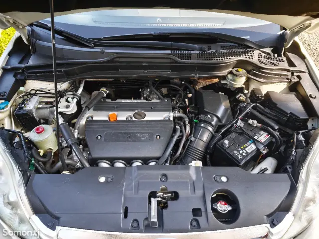 Honda CR-V 2009 · 2.4 AT