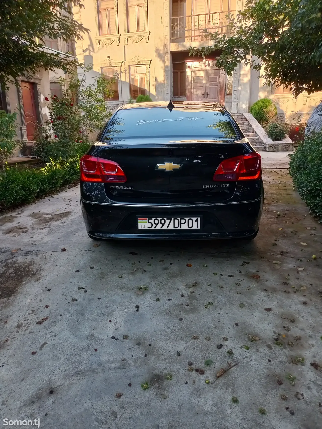Chevrolet Cruze 2015 · 1.8 AT