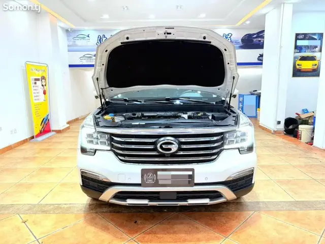 GAC Trumpchi GS8 2017 · 2.0 AT