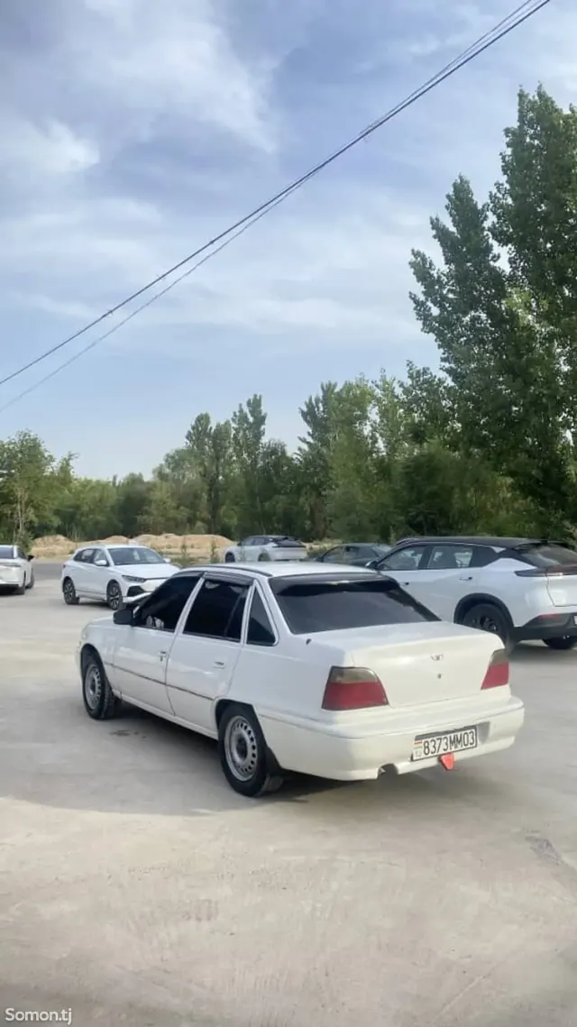 Daewoo Nexia 1996 · 1.6 MT