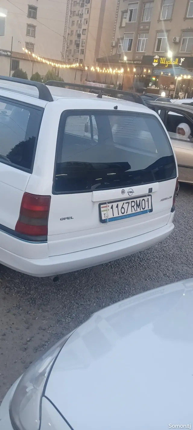 Opel Astra F 1997 · 1.8 MT