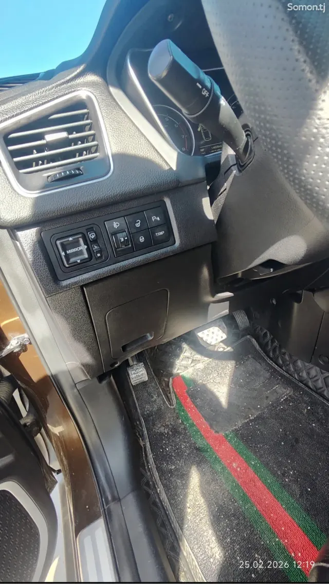 Geely Galaxy L6 2017 · 1.3 AT