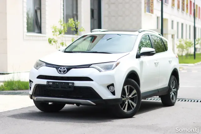 Toyota RAV 4 2018 · 2.5 AT