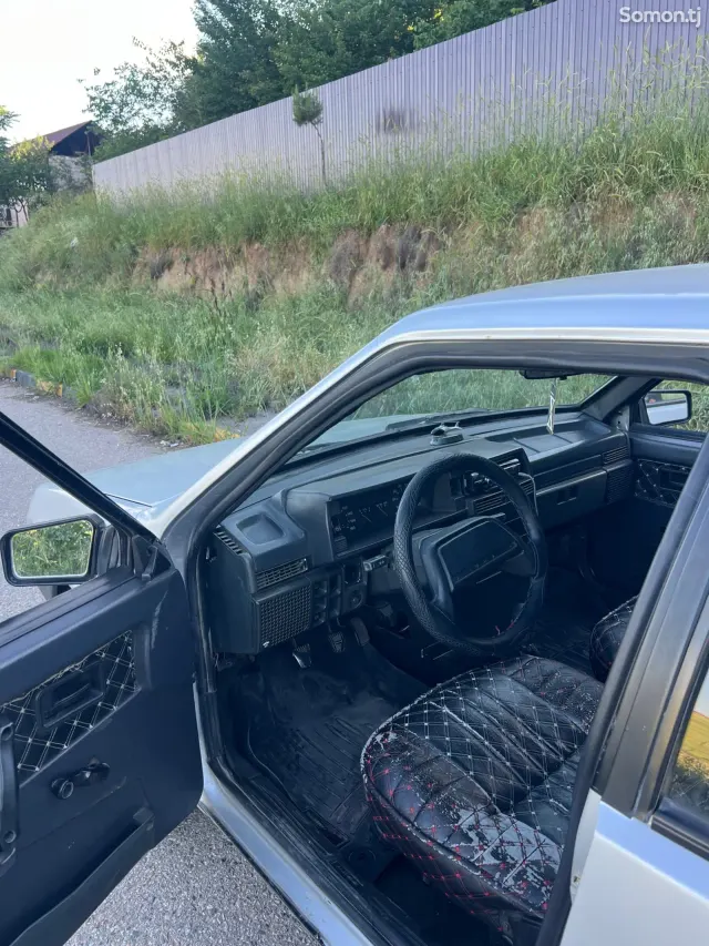 Lada (ВАЗ) 21099 1999 · 1.6 MT