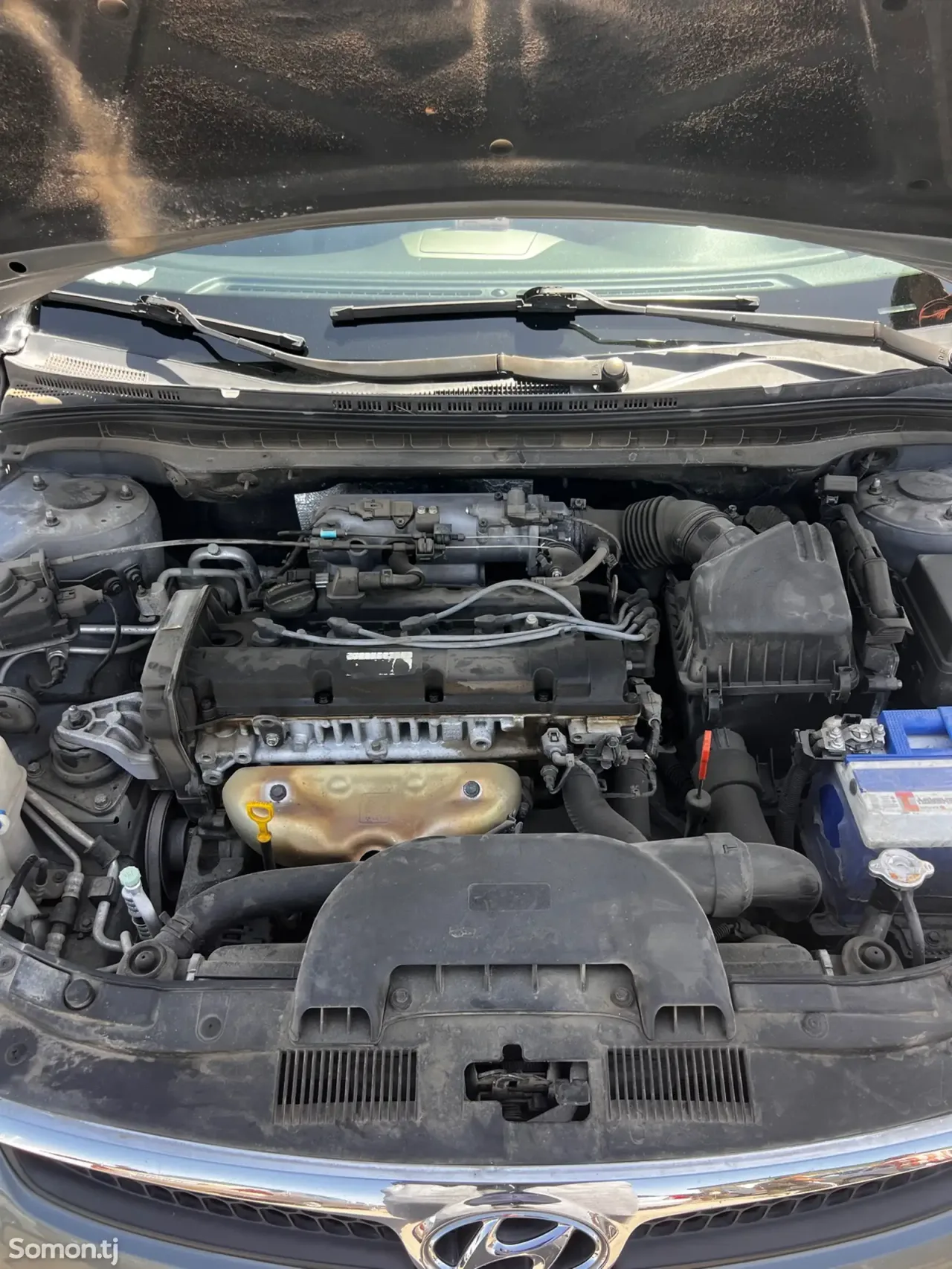 Hyundai Elantra 2010 · 2.0 AT