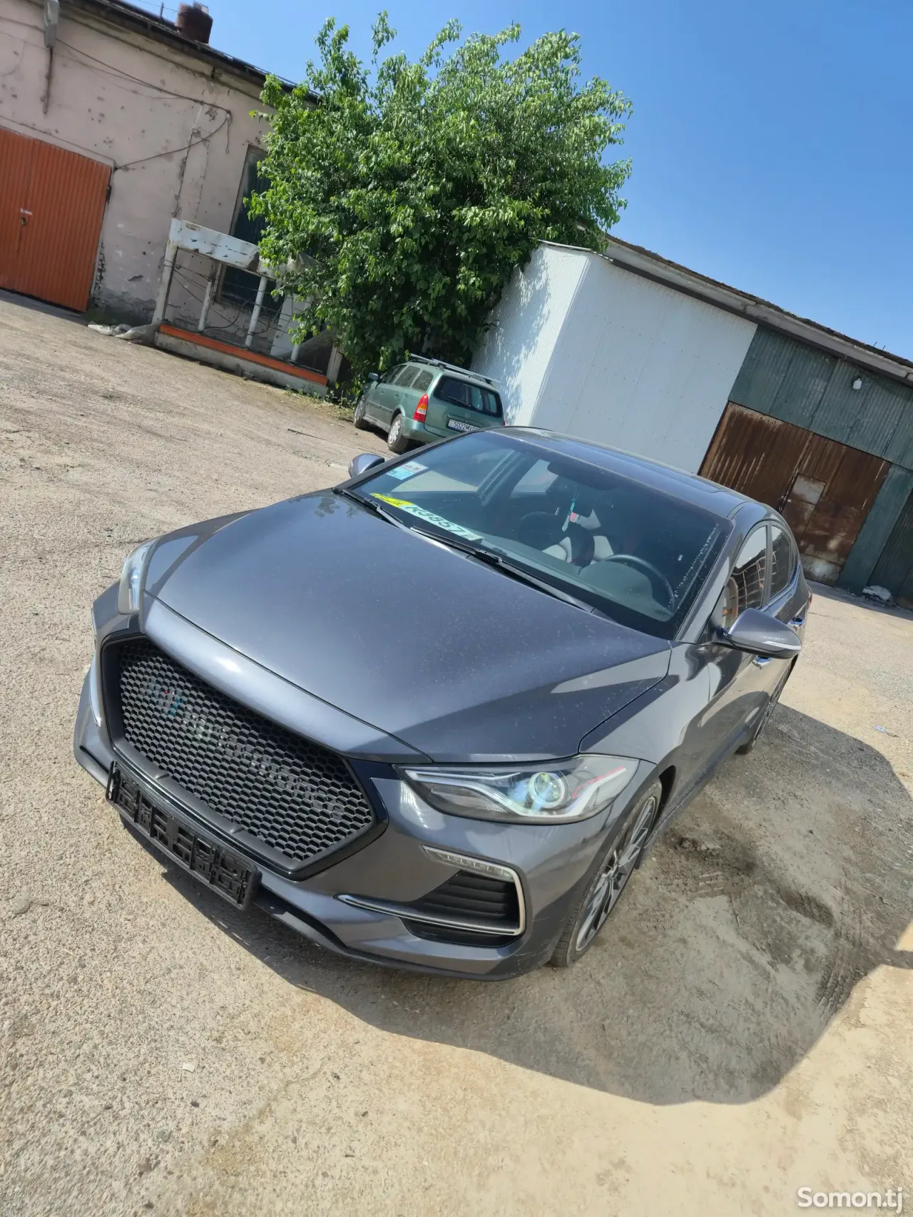 Hyundai Avante 2016 · 1.8 AT