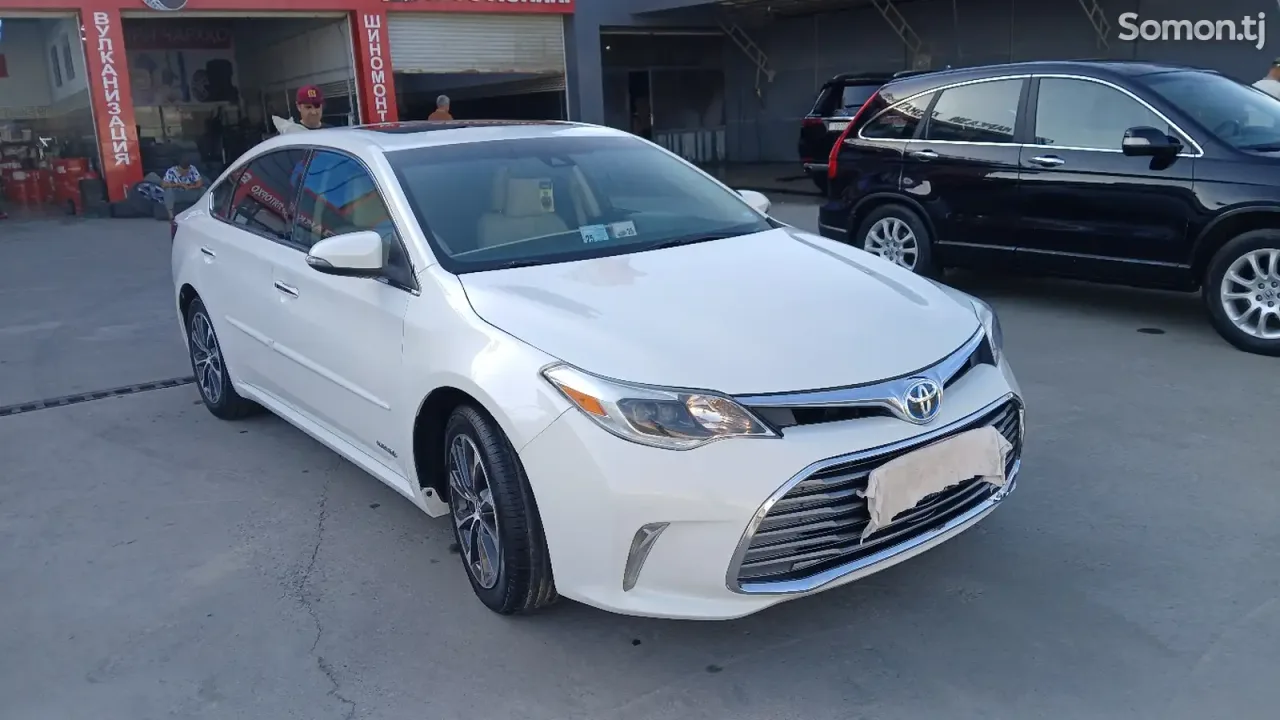 Toyota Avalon 2018 · 2.5 AT