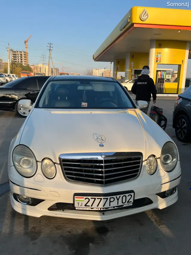 Mercedes-Benz E class 2009 · 3.5 AT