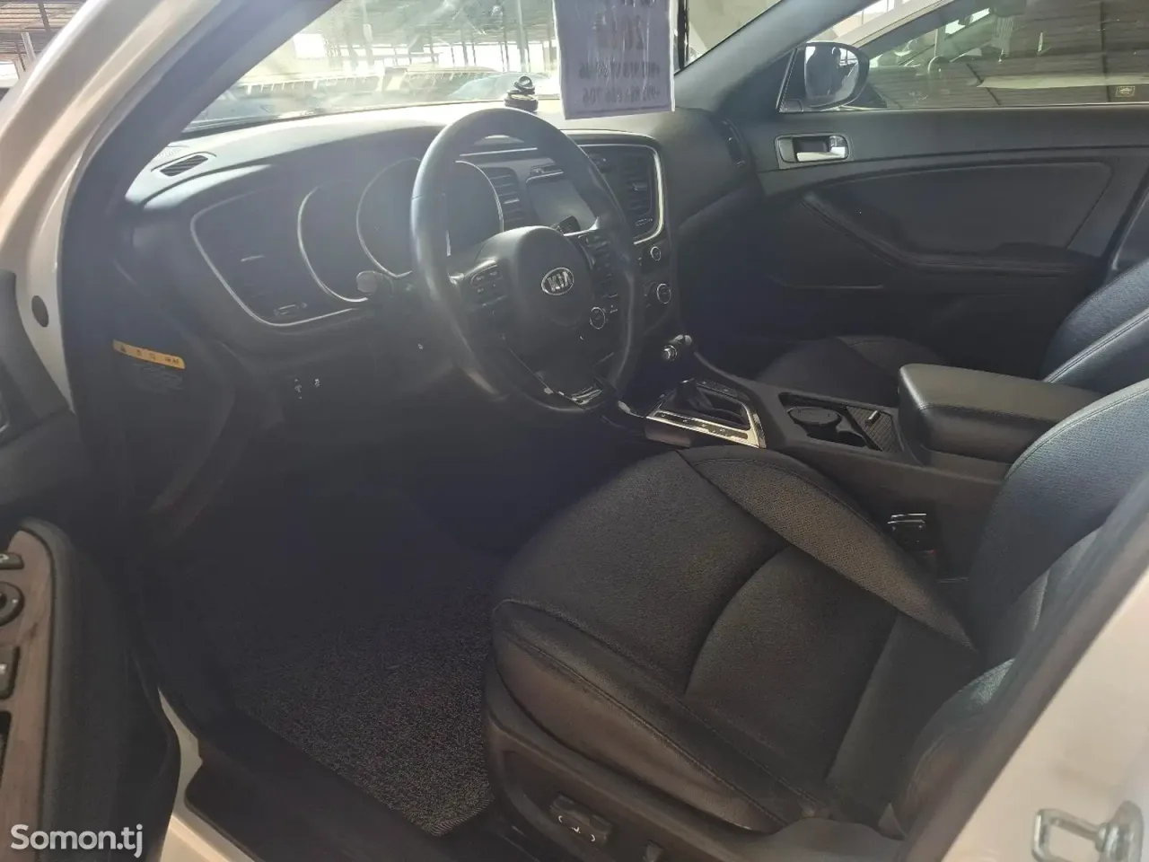 Kia K5 2014 · 2.0 AT