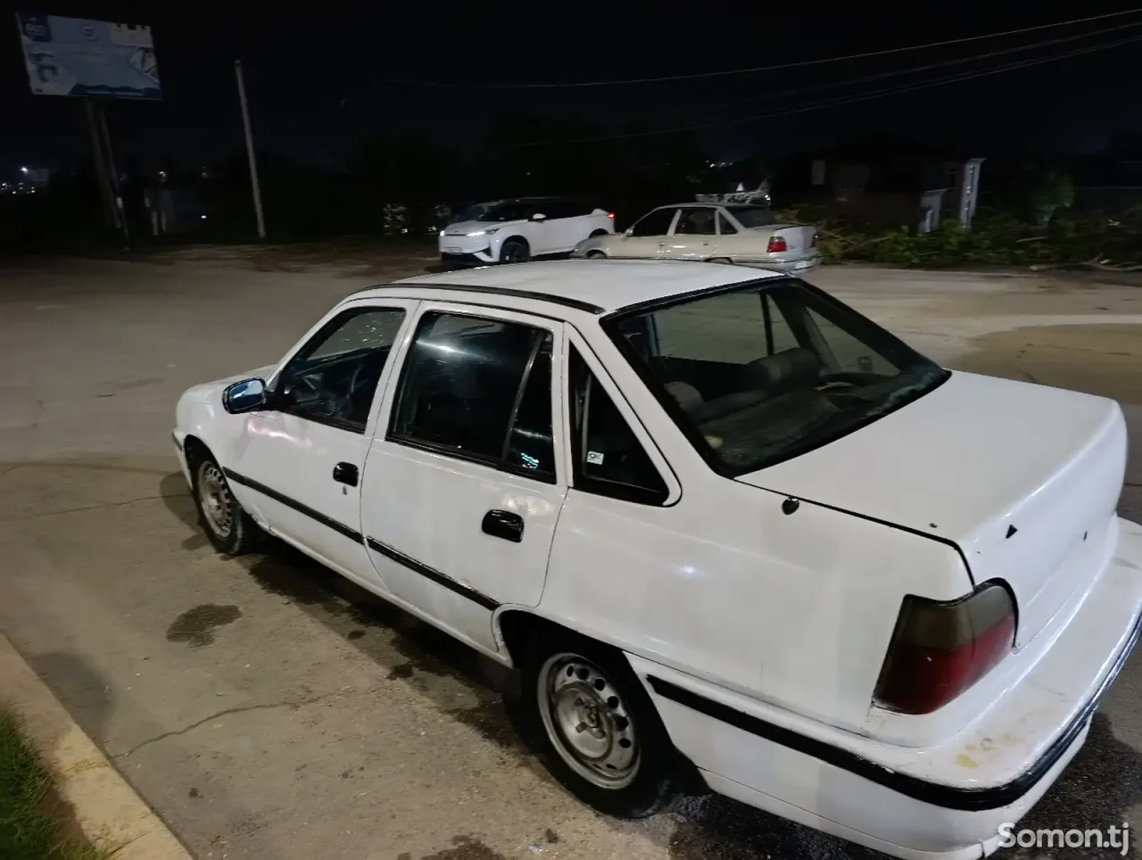 Daewoo Nexia 1995 · 1.6 MT